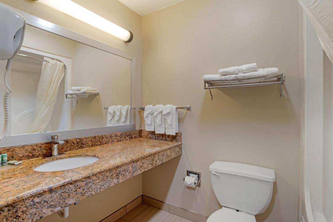 Best Western Ville Platte Экстерьер фото